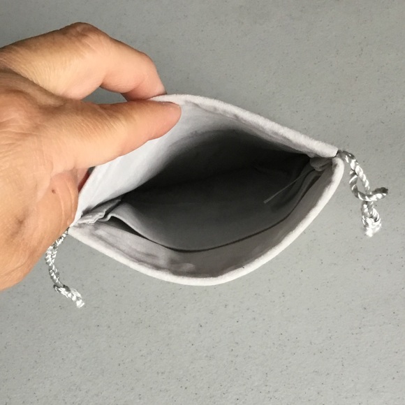 NEIMAN MARCUS - Picture 3 of 9